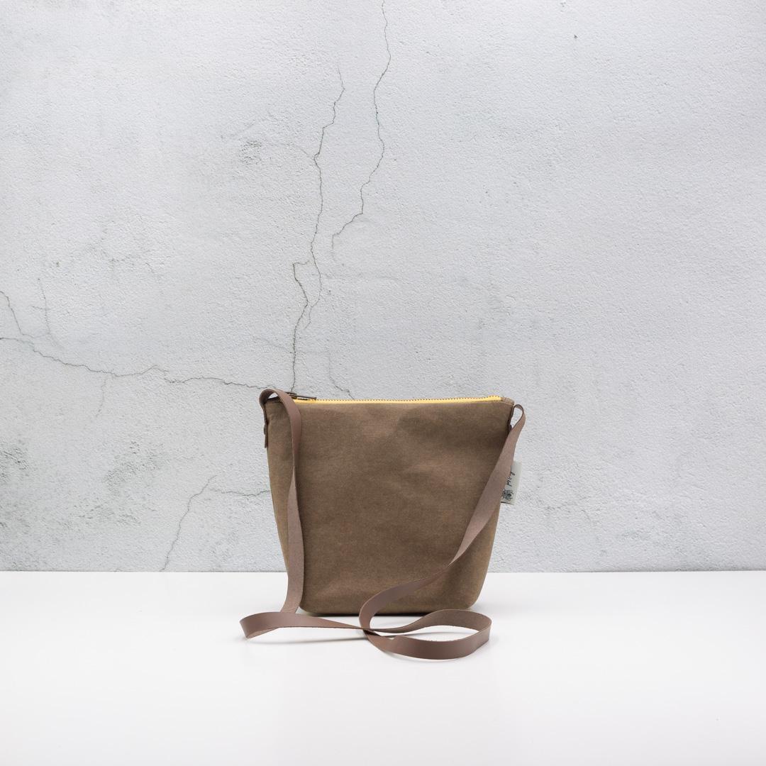 bandolera amarillo marron mujer pequeña ligera sostenible eco hecha en valencia españa